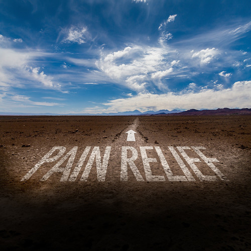 S7 E13: Antihistamines & Eczema; Long Term Opioids or Self-Directed CBT for Pain image